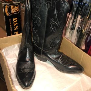 Black cowboy boots